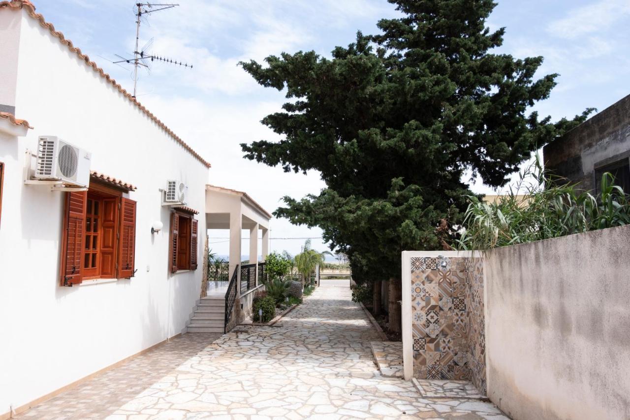 Casa Laura Di Fronte La Tonnara Villa San Vito Lo Capo Exterior photo